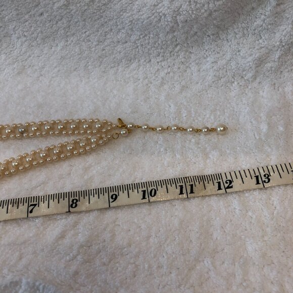 Faux Pearl Necklace with Clasp - Picture 7 of 7